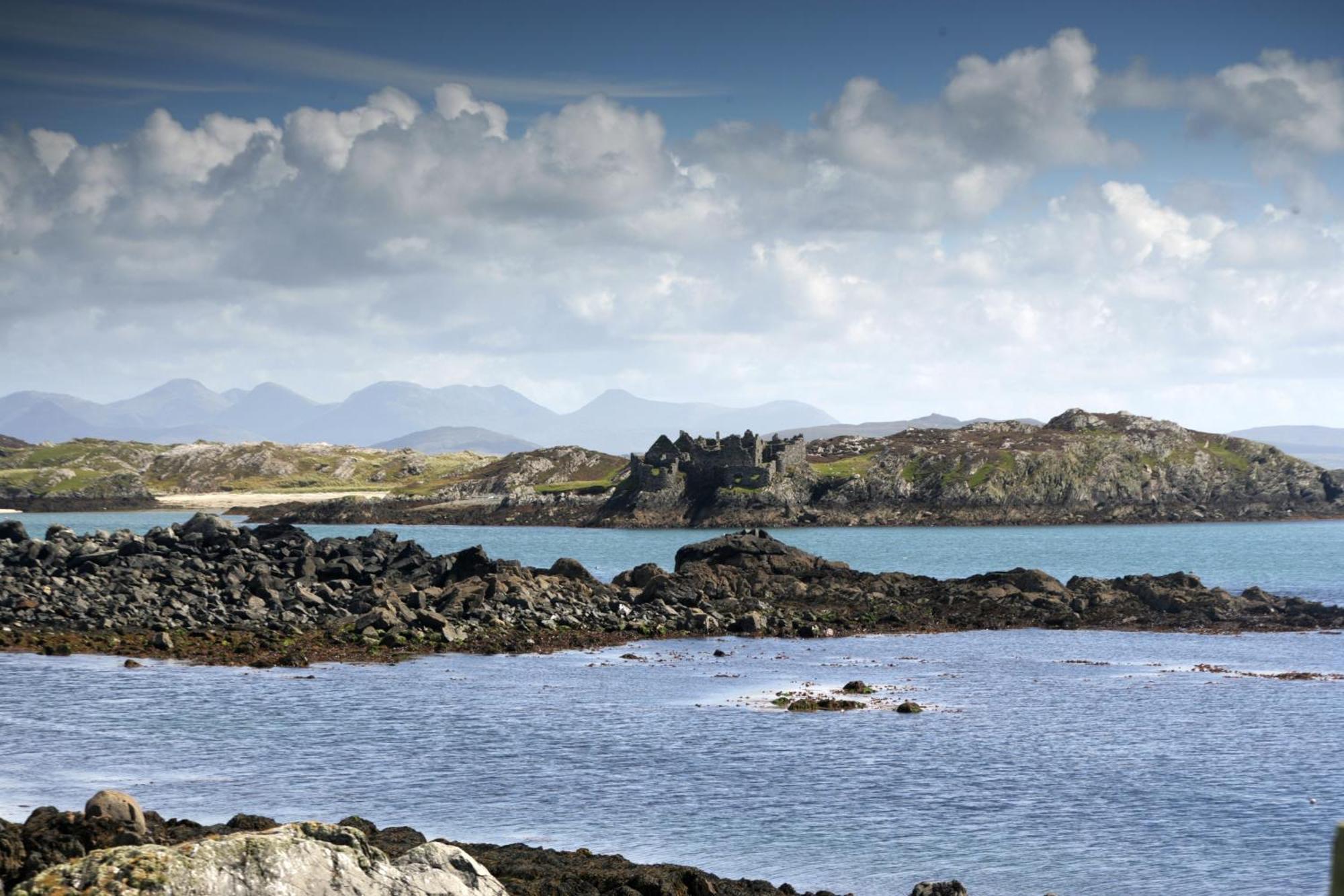 Inishbofin House Hotel Bagian luar foto
